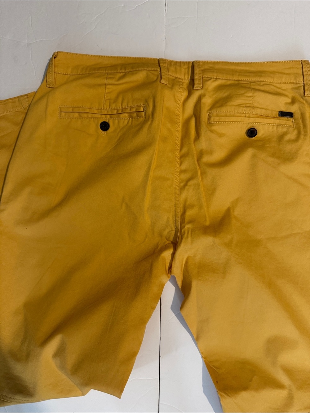A/X Armani Exchange Men's Mustard Yellow Chino Pants - Picture 4 of 7